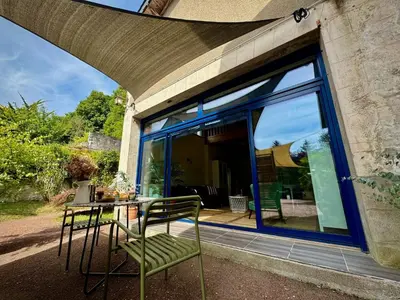 Terrasse ou espace extérieur de l'établissement la Maison sous les Arbres - Duplex, jardin et spa