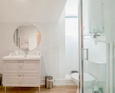 Salle de bains dans l'établissement Charmante Maisonnette