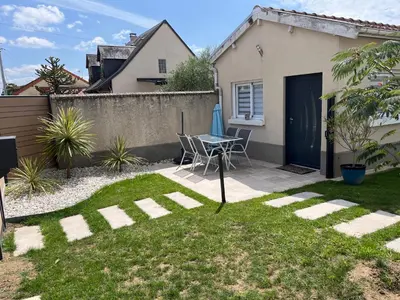 Jardin de l'établissement gîte cosy Le Mans
