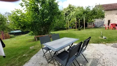 Jardin de l'établissement Gîte Elendil - Esprit Champêtre