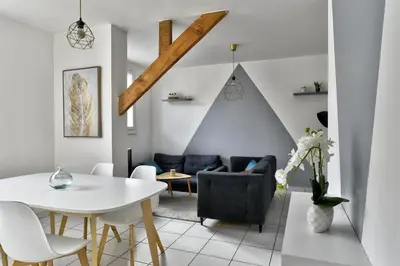 Coin salon dans l'établissement Spacieux & Familial 3 chambres proche gare