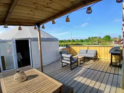 Balcon ou terrasse dans l'établissement Yourte Bambou Les Belles Ouvrières