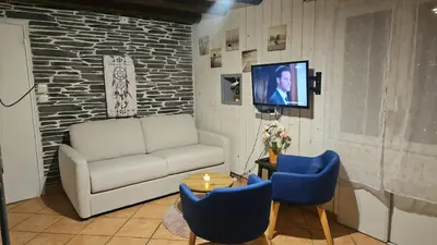 Coin salon dans l'établissement Charmante maison près des bords de la Loire