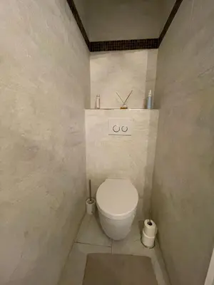 Salle de bains dans l'établissement Lucia de La Motte