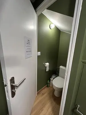 Salle de bains dans l'établissement Ô Nid d'Azay