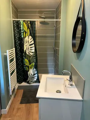 Salle de bains dans l'établissement Le petit clos