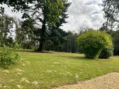 Jardin de l'établissement L'Harmonie Evénements House