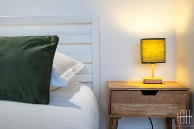 Un ou plusieurs lits dans un hébergement de l'établissement Appartement moderne - Quartier Des Halles - Wifi