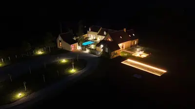 Plan de l'établissement Gîte du Soleil dans la Ruelle - Les Hirondelles