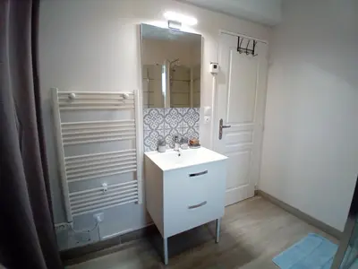 Salle de bains dans l'établissement La Grange du Tremblay