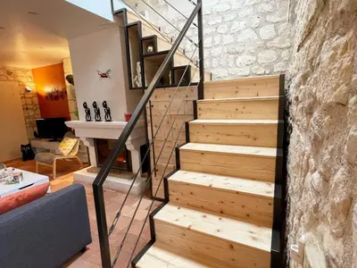 Plan de l'établissement Gîte de charme avec piscine chauffée, clim et WiFi en Loire - FR-1-381-602