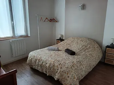 Un ou plusieurs lits dans un hébergement de l'établissement T2 au cœur des châteaux