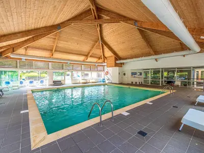 Piscine de l'établissement Holiday Home Cottage Confort-2 by Interhome ou située à proximité