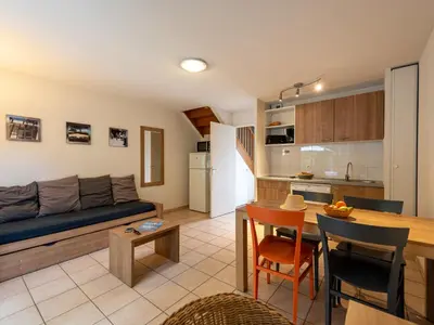 Cuisine ou kitchenette dans l'établissement Holiday Home Cottage Confort-2 by Interhome