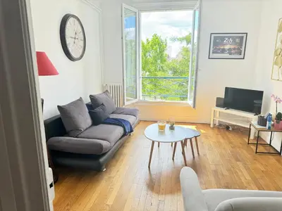 Télévision ou salle de divertissement dans l'établissement Escale 42