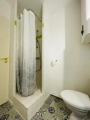 Salle de bains dans l'établissement Le Studio de Théa - Private Parking - 2 Guests