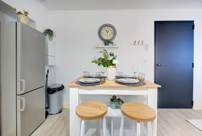 Cuisine ou kitchenette dans l'établissement Le code de Vinci