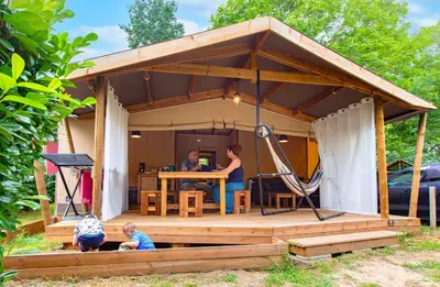 Jardin de l'établissement Camping L'Île d'Offard