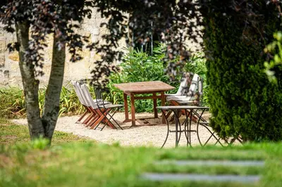 Jardin de l'établissement Manoir de Rousse 320 m2 en campagne Piscine Wifi Jardins