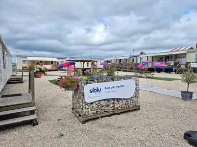 Jardin de l'établissement Le Dugny'tique, un endroit fantastique !