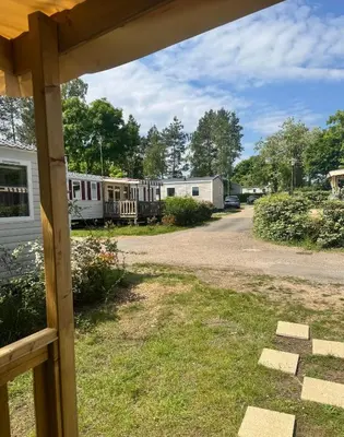 Jardin de l'établissement Le Dugny'tique, un endroit fantastique !