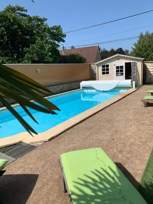 Piscine de l'établissement La Régence Ch 1 ou située à proximité
