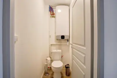 Salle de bains dans l'établissement La cabane - A l Ombre des vieilles poutres