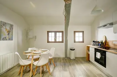 Cuisine ou kitchenette dans l'établissement Le Belvédère - Le rendez vous des Copains