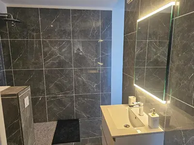 Salle de bains dans l'établissement Le Mans spécial 24h