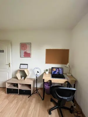Télévision ou salle de divertissement dans l'établissement Maison proche Circuit des 24h