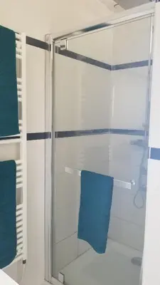 Salle de bains dans l'établissement Maison familiale Amboise