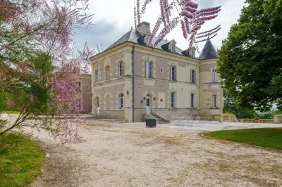 Jardin de l'établissement Superbe Château du 19eme en Touraine 15 p