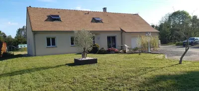 Jardin de l'établissement 2 chambres à la campagne, proche du Mans