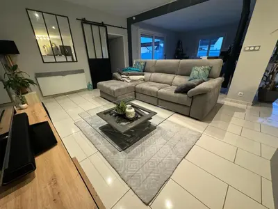 Coin salon dans l'établissement Chambre chez l habitant à 400 m du circuit des 24h
