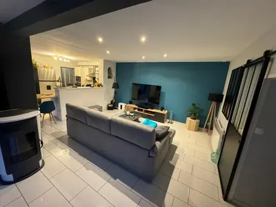 Télévision ou salle de divertissement dans l'établissement Chambre chez l habitant à 400 m du circuit des 24h