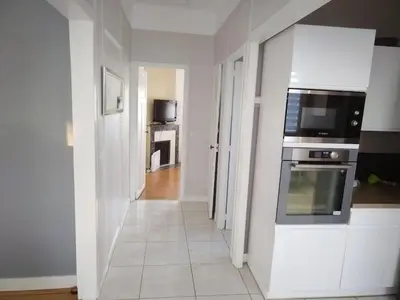 Cuisine ou kitchenette dans l'établissement House