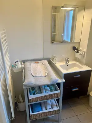 Salle de bains dans l'établissement Pablo house - 24h du mans
