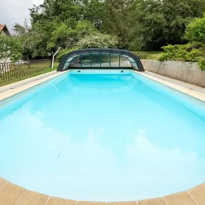 Le Clos des Moriers 2 hours from Paris-Piscine-12 pers