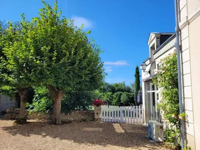 Jardin de l'établissement La Maison Tuffeau Bed and Breakfast