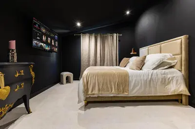 Un ou plusieurs lits dans un hébergement de l'établissement SecretRoom - Luxe, Balnéo et évasion -Arnage