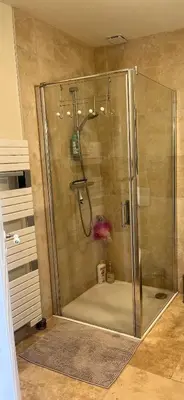 Salle de bains dans l'établissement Charmante petite maison, à 5 mn de Blois