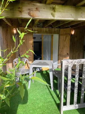 Jardin de l'établissement Logement avec alcôve et jardin proche du Château