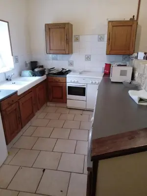 Cuisine ou kitchenette dans l'établissement la Bosnier