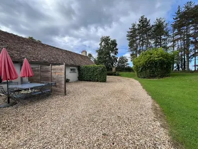 Jardin de l'établissement Clos des Huards au milieu de la loire à vélo