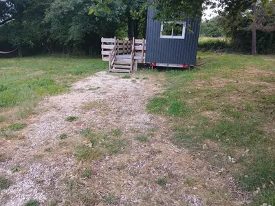 Jardin de l'établissement tiny house