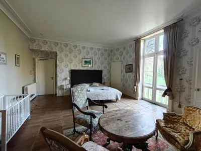 Un ou plusieurs lits dans un hébergement de l'établissement Château de Vallagon