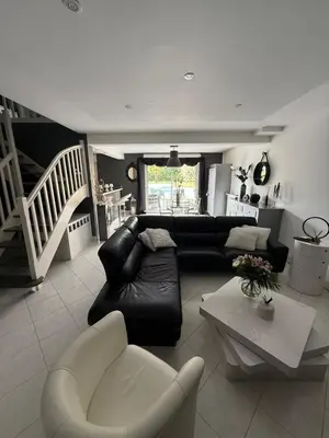 Coin salon dans l'établissement VILLA Bois Martin