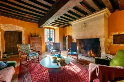 Coin salon dans l'établissement Domaine de Fontenay