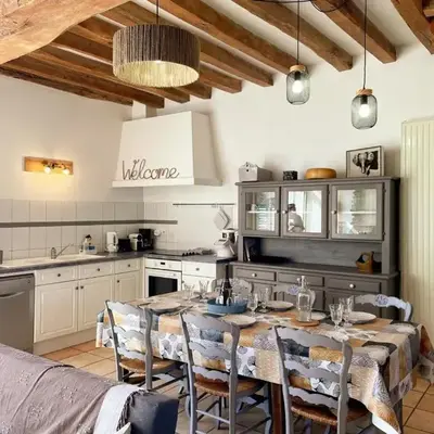 Gîte Confortable avec Jardin et Parking Près de Blois - FR-1-491-462
