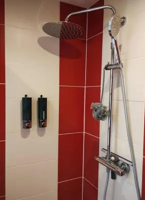 Salle de bains dans l'établissement Le paradis des chats bercéen chez Stéphanie près circuit du Mans, animaux acceptés, relais motard
